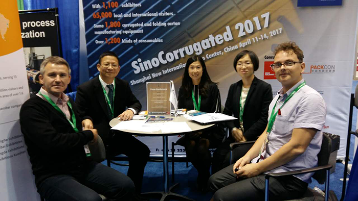 全球领先的瓦楞包装制造展,涵盖瓦楞纸板印刷展台搭建,纸箱包装制造设备展览搭建,耗材展览搭建,2017中国国际瓦楞展,瓦楞展台设计搭建|瓦楞展览搭建|全球展台搭建|上海依木展览|瓦楞展览搭建公司全球展台服务商