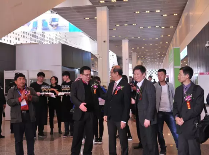 展会时间:2017-04-26至2017-04-28,上海国际地坪维护保养展览会|地坪维护保养展|地坪展|地坪保养展览制作搭建|上海地坪展台搭建|上海展台搭建|展台搭建公司|上海依木展览|全球展台服务商